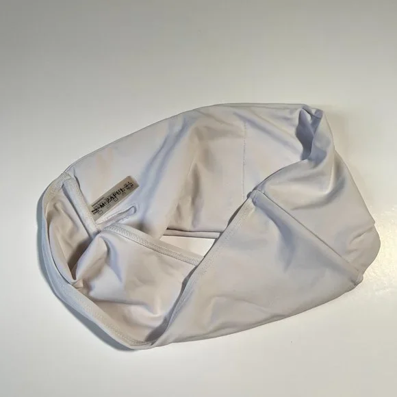 Zaful White Bandeau Style Strapless Bikini Top Size Medium - Picture 3 of 6